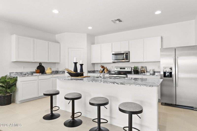 15-web-or-mls-10323-w-luxton-ln-lot-143