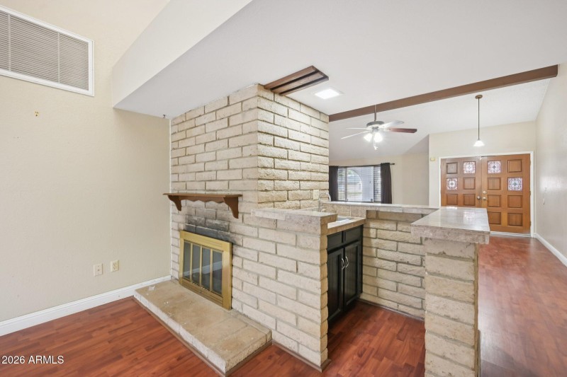 13-web-or-mls-W Utopia Rd-S1902-013