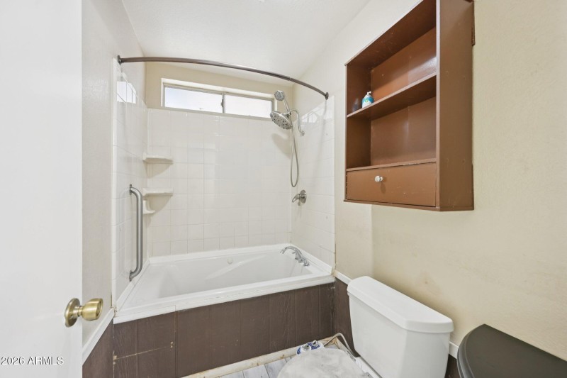 30-web-or-mls-W Utopia Rd-S1902-030