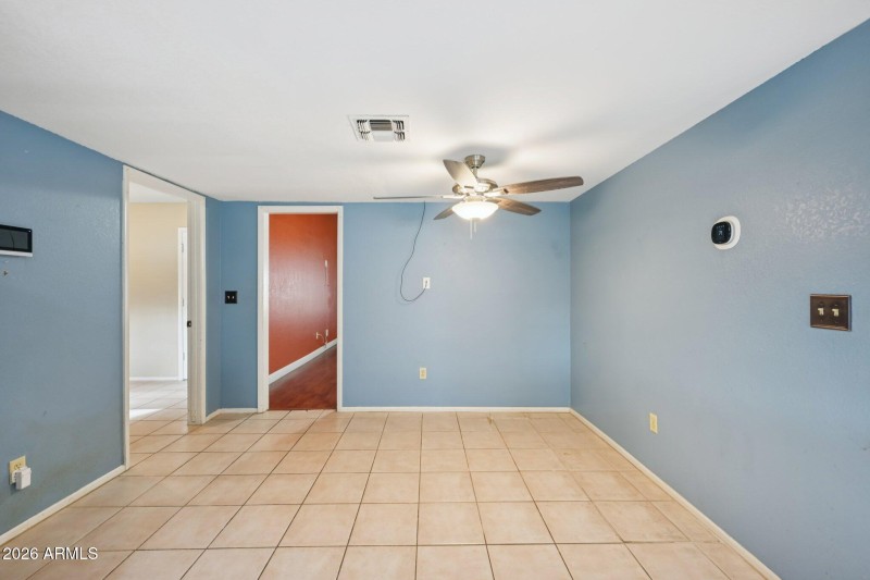 33-web-or-mls-W Utopia Rd-S1902-033