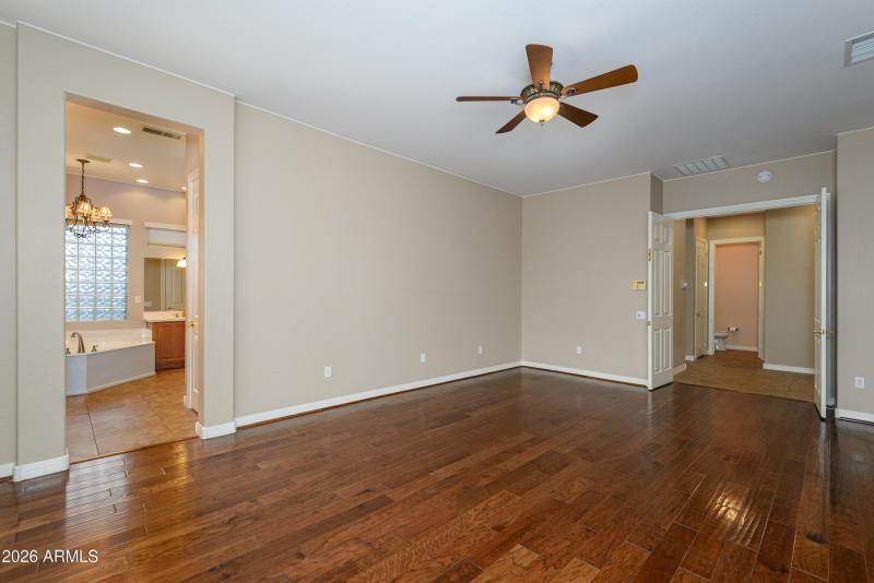 Primary Vinyl Flooring