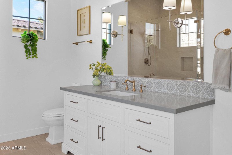 24-web-or-mls-P1514767