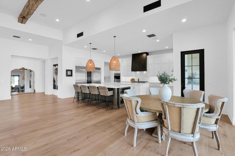 43-web-or-mls-P1514832