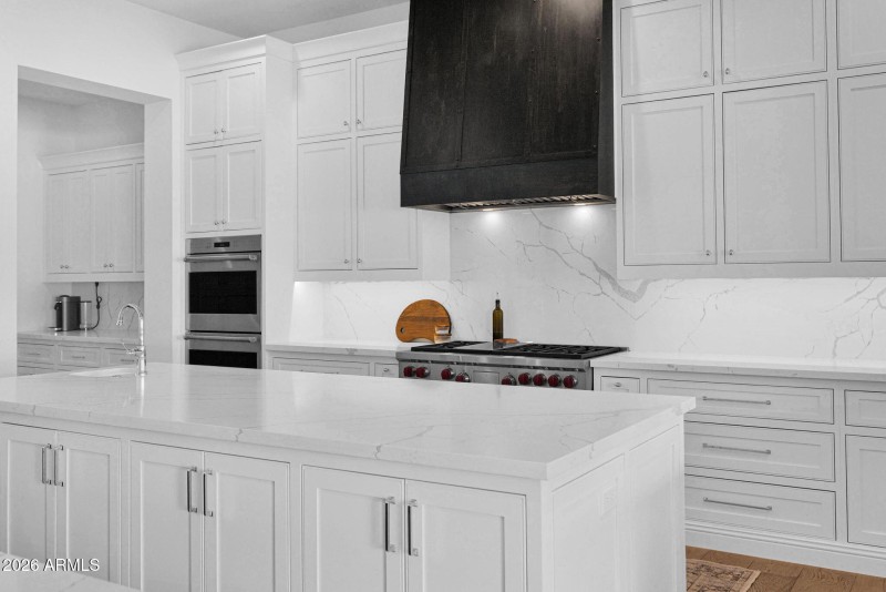 47-web-or-mls-P1514844