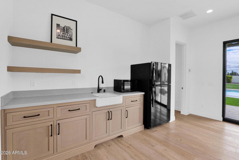 66-web-or-mls-P1514899