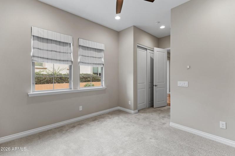 37029 Stoneware Dr-23