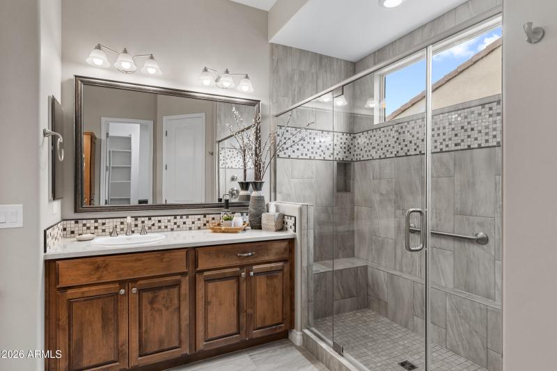 37029 Stoneware Dr-34