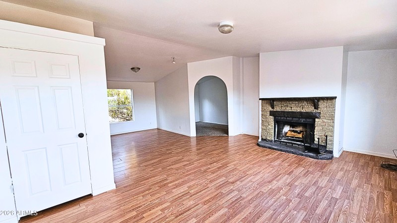 4757c6a8-aa09-4230-9a8f-11f8f56da0e9