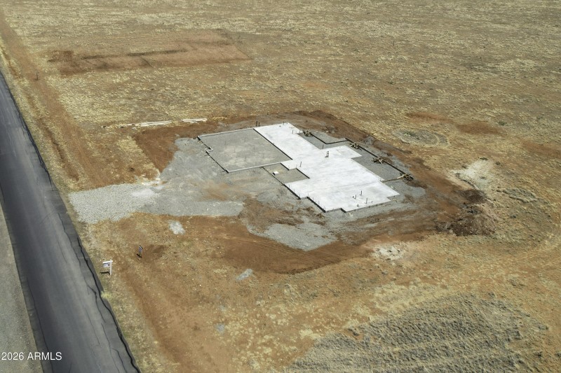 8-print-8375-covered-wagon-trail