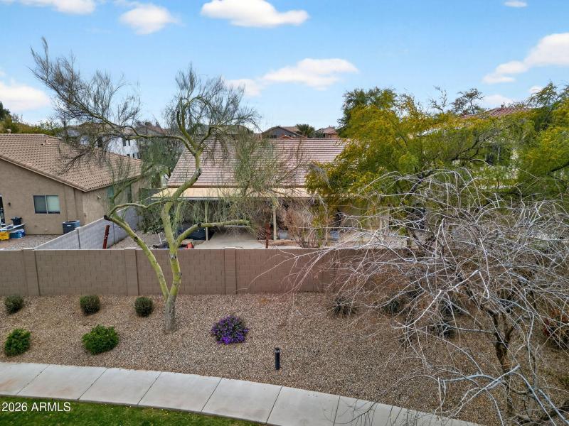 48-web-or-mls-12E Press Rd