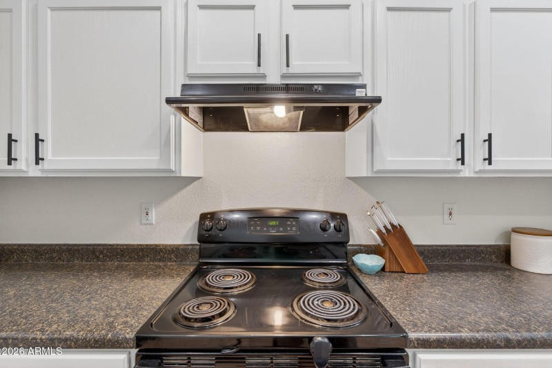 13-web-or-mls-38E Press Rd