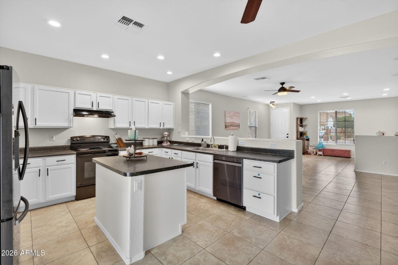 9-web-or-mls-37E Press Rd