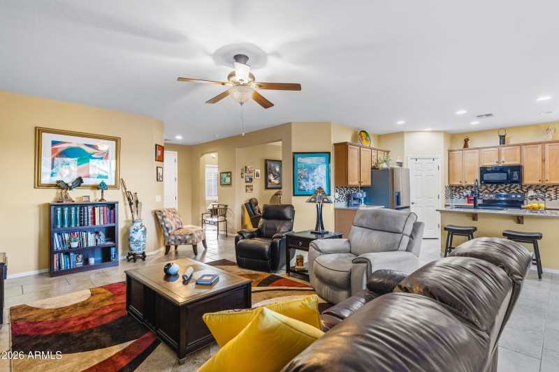 42806 Whispering Wind Ln-10