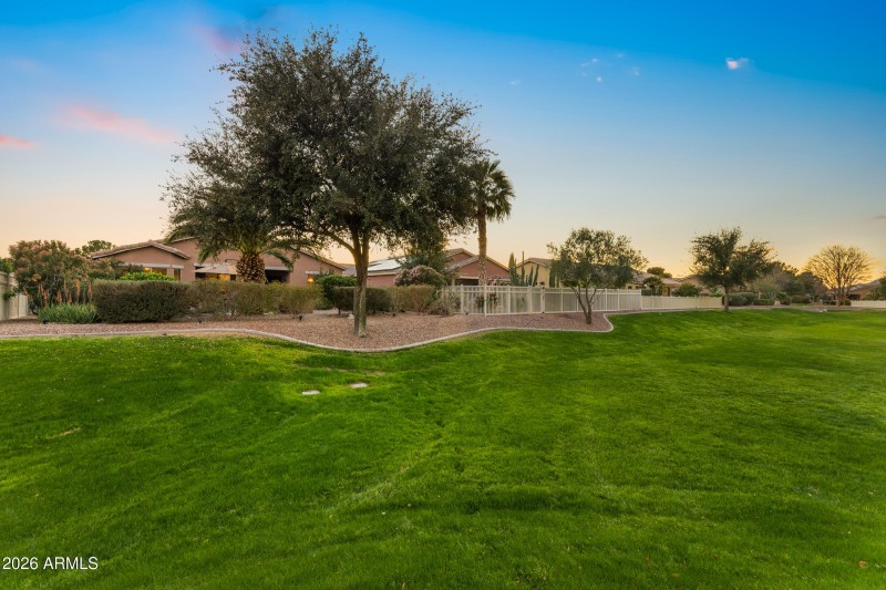 42806 Whispering Wind Ln-55