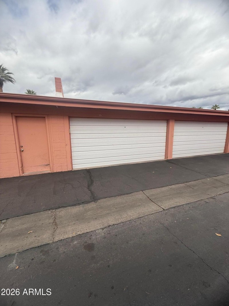 130 East Coronado Garage