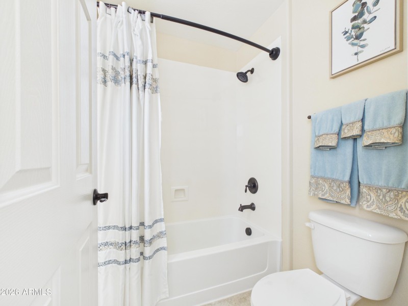 CAM06200G6-PR0008-STILL014