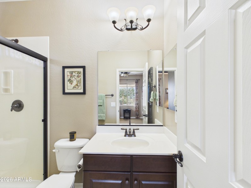 CAM06200G6-PR0008-STILL003