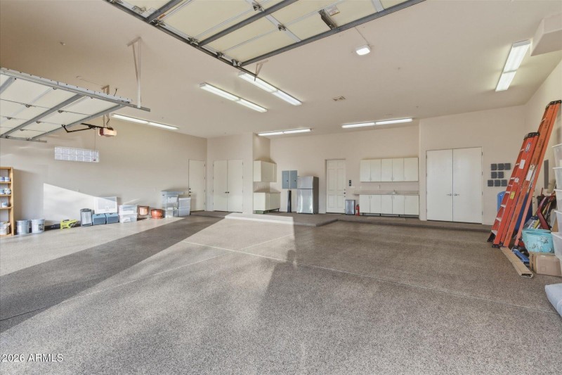 RV Garage with 12.5' x 18' door