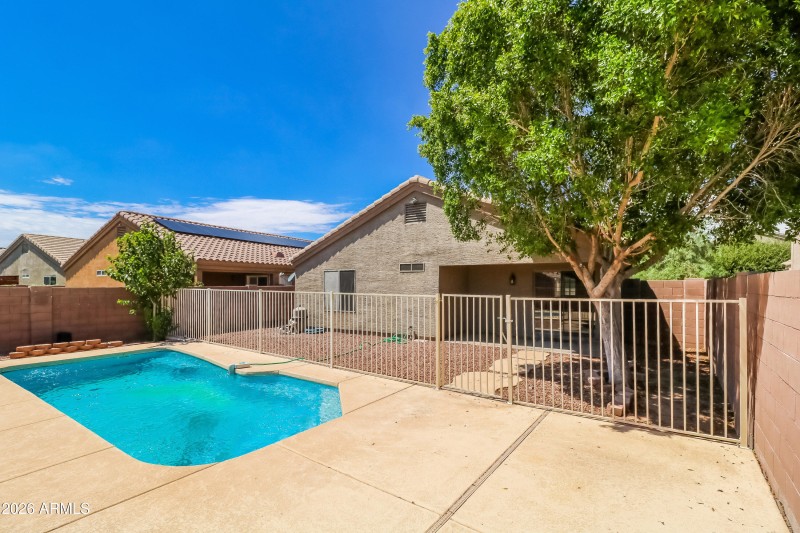 1022691.12551 West Saint Moritz Lane - R