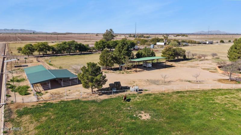 77-web-or-mls-7496-s-linda-lou-rd