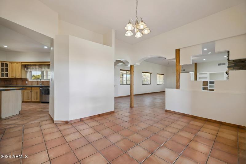 15-web-or-mls-7496-s-linda-lou-rd