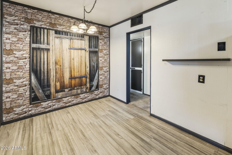 31-web-or-mls-_TM_7315