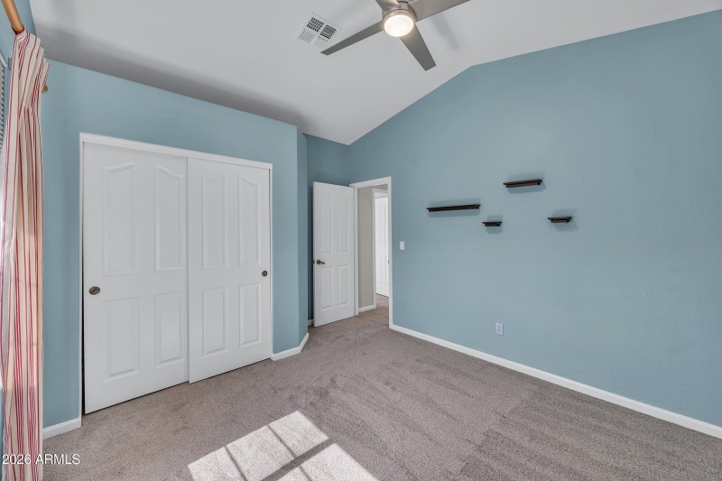 3108 E Wildwood Dr-32