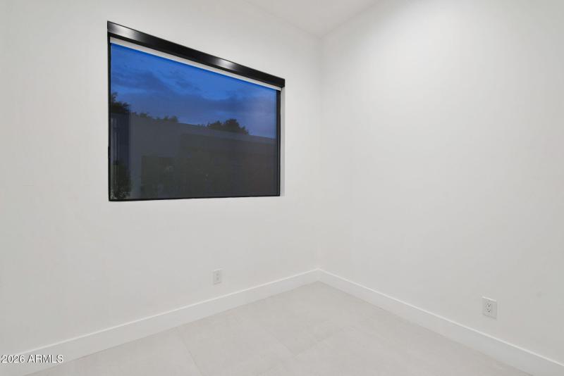 Guest House Den Or Office