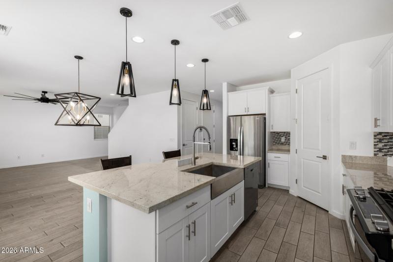 Farmhouse stainless steel sink