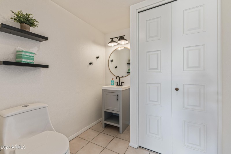 Downstairs 1/2 bath with storage