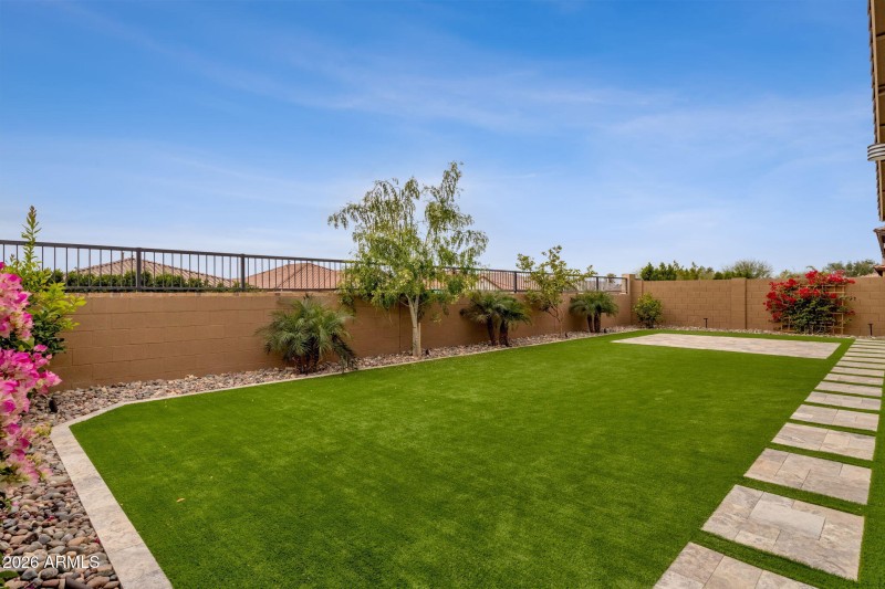 43-web-or-mls-15713-w-washington-st