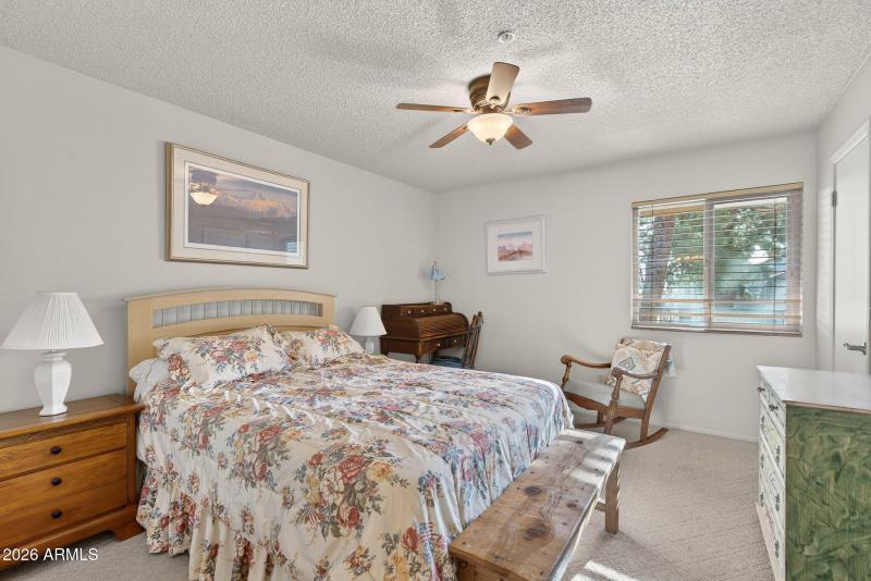 16-web-or-mls-10S 48th St 2019