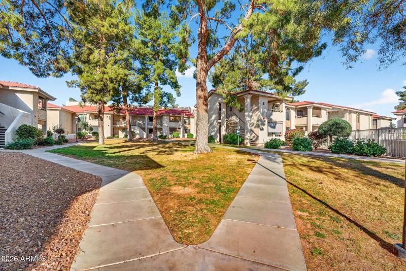 29-web-or-mls-29S 48th St 2019