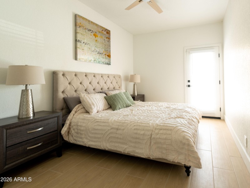 Bedroom with queen bed