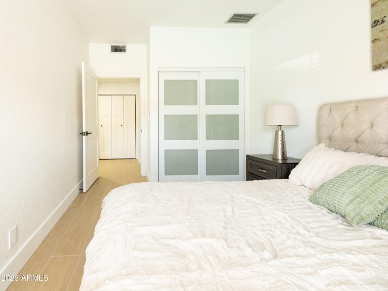 Bedroom with queen bed