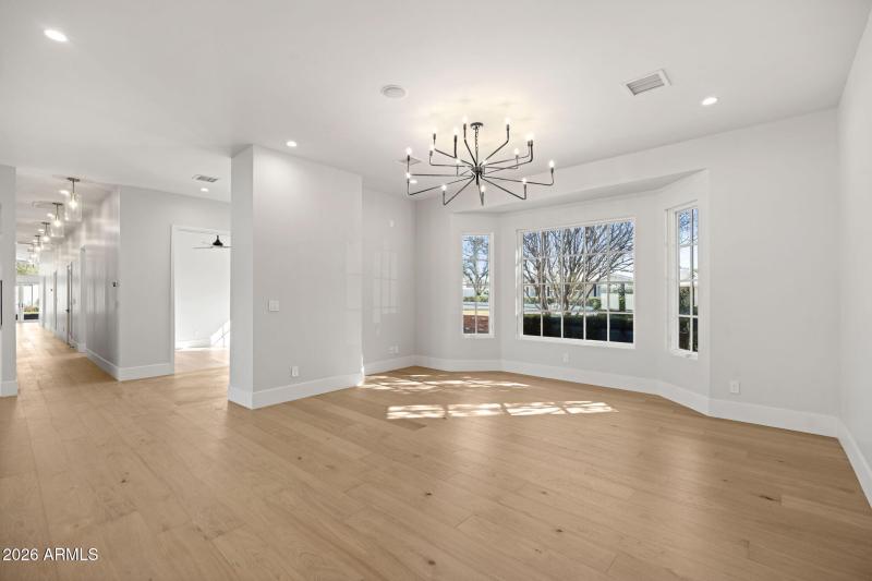 13-web-or-mls-4030-n-54th-pl