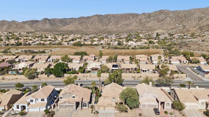 60-web-or-mls-16032-s-1st-st