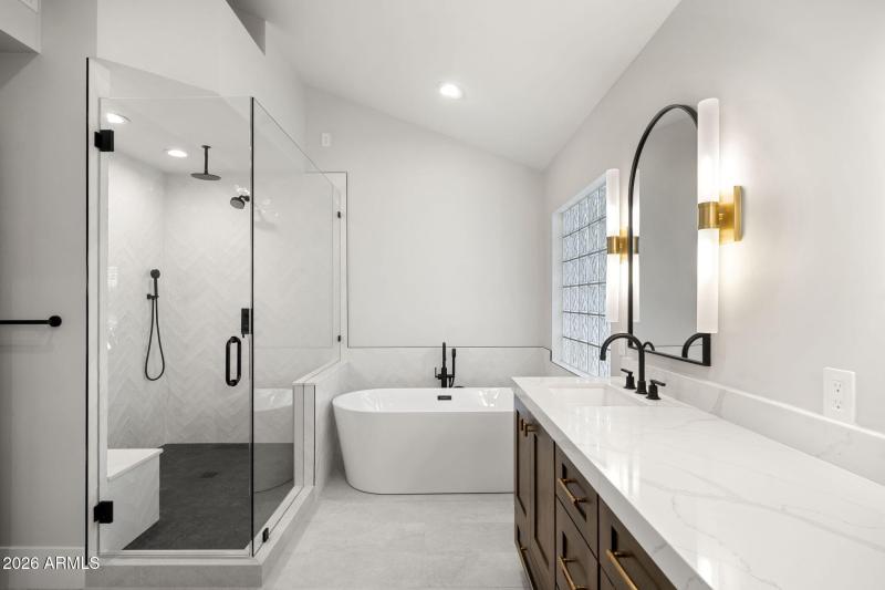 45-web-or-mls-4030-n-54th-pl