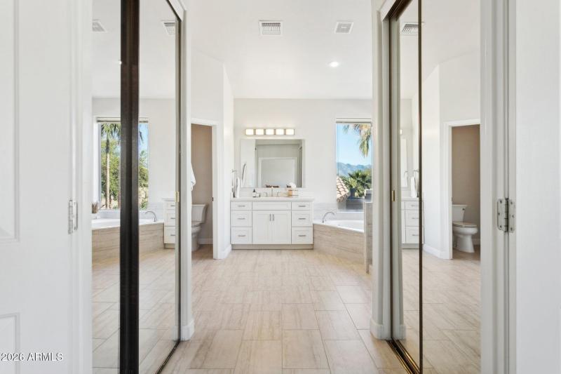 34-web-or-mls-16032-s-1st-st