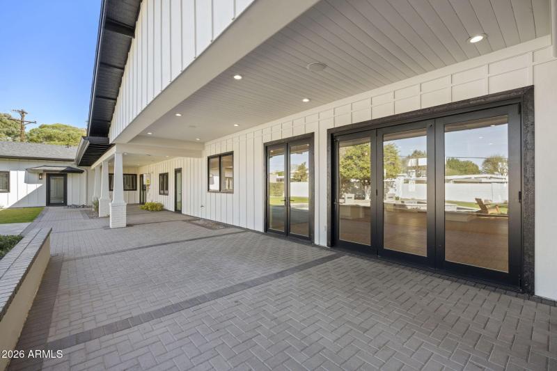 48-web-or-mls-4030-n-54th-pl