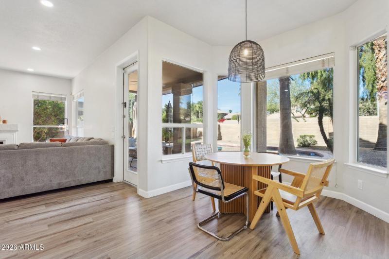 21-web-or-mls-16032-s-1st-st