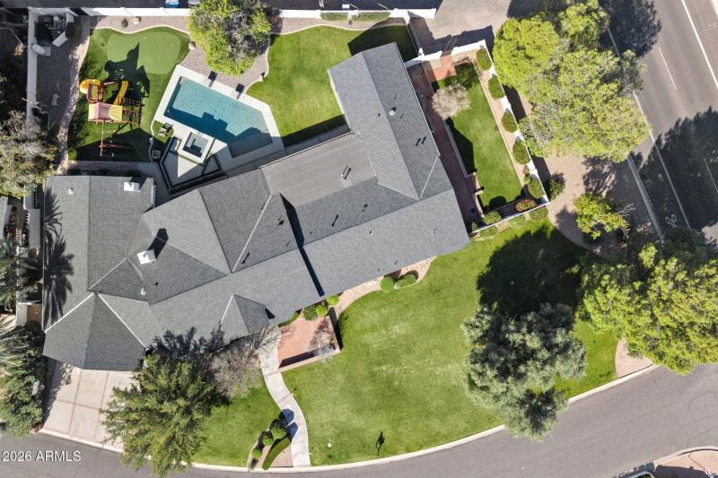 70-web-or-mls-4030-n-54th-pl