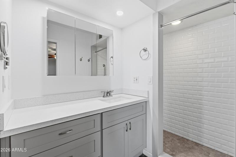 2418 S 226th Dr-----16