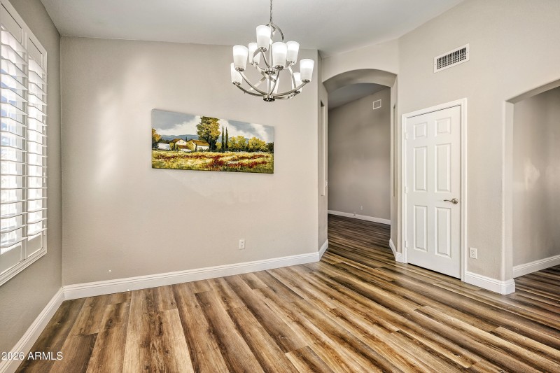 Living Room - Dining 4