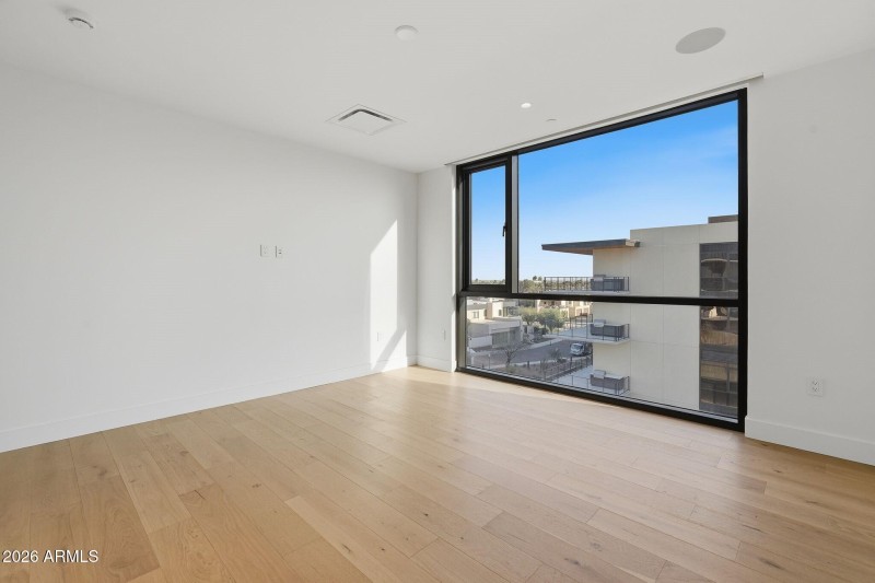 031_Primary Bedroom Views