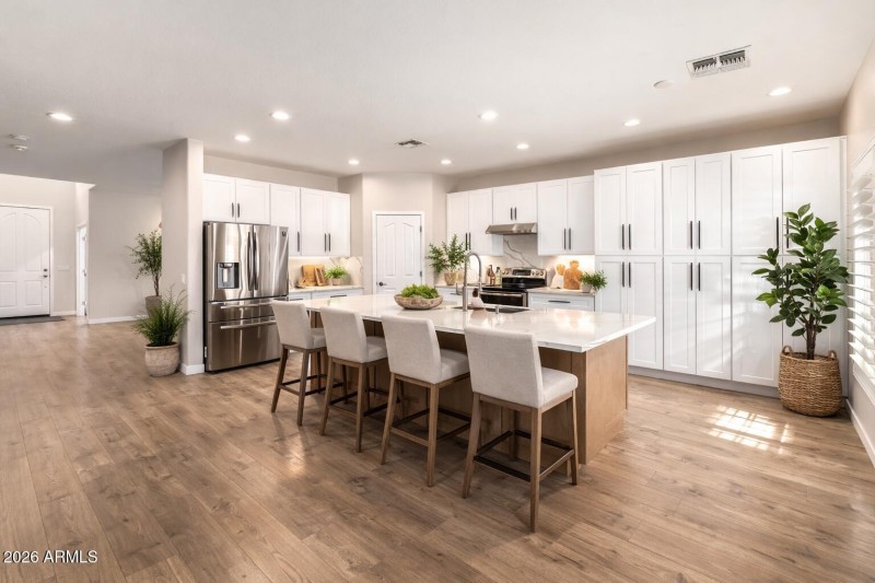 f602a668-bf16-4053-8d3b-edd63b423979