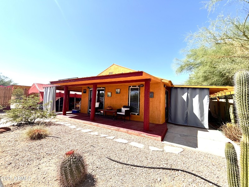 851 N washington Front Porch