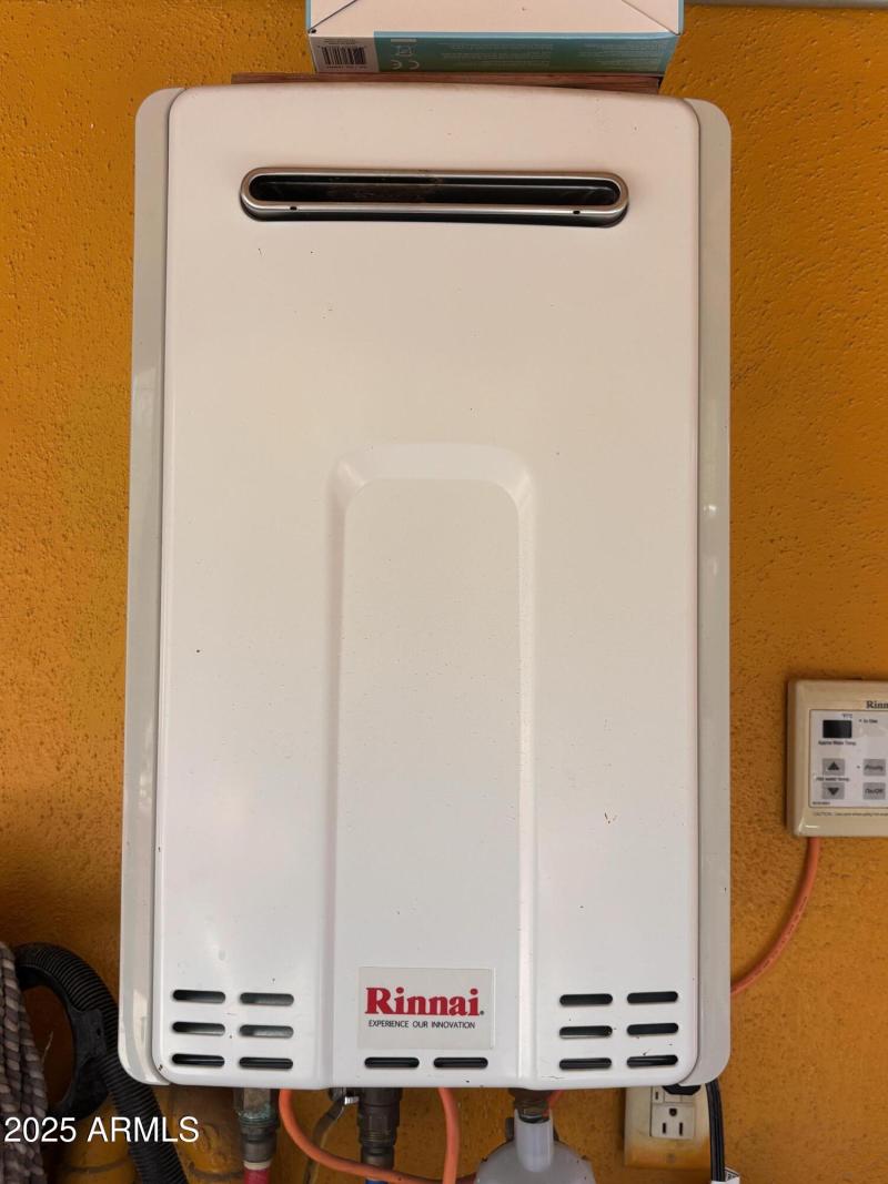 851 N Washington Main Tankless Water Hea