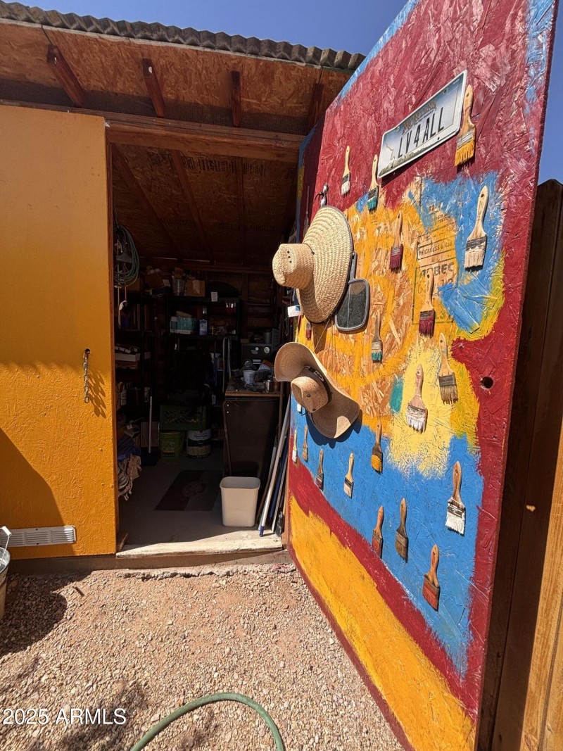 851 N washington Storage Shed Exterior