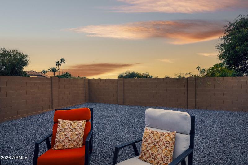 2561 N Casa Grande - Twilight 5